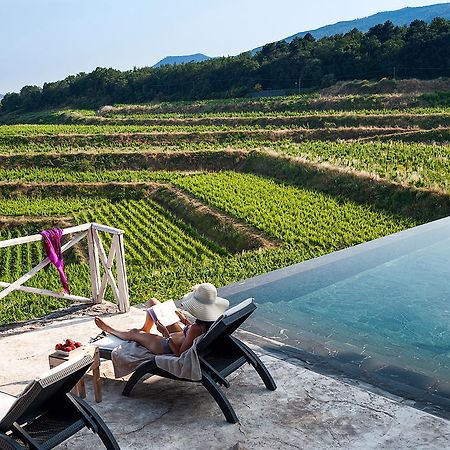 Wine Resort Villagrande Milo Bagian luar foto