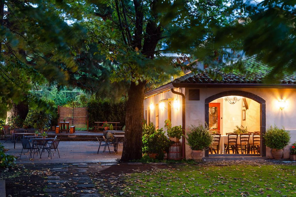 Wine Resort Villagrande Milo Bagian luar foto